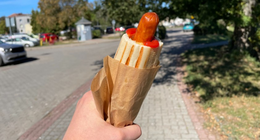 „Jakie sosiwo wariacie?”. Wiemy, jakie sosy w hot dogach kochają mieszkańcy Szczecinka