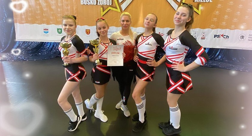 Dziewczyny ze Szczecinka z kolejnymi sukcesami na Pucharze Polski w Cheerleadingu