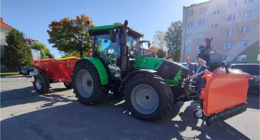 Powiat przygotowany do zimy. Pomoże nowy sprzęt