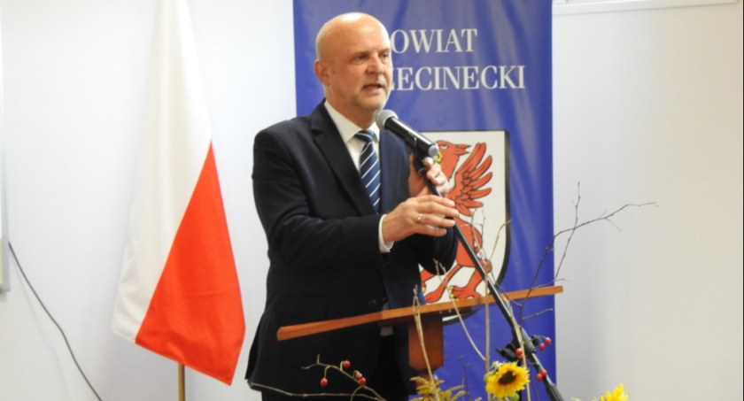 Dzień Edukacji Narodowej. Życzenia starosty: Dziękuję za wytężoną pracę na rzecz uczniów