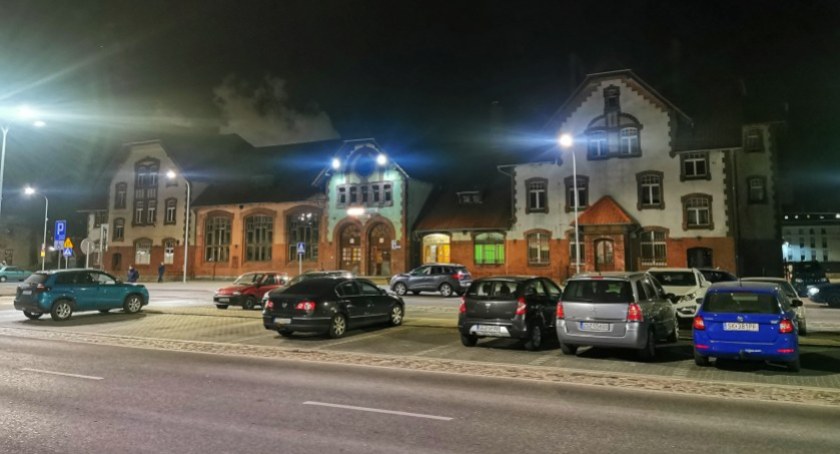 Dworzec PKP - przetarg trzeci. Ceny spadają, ale co z tego?