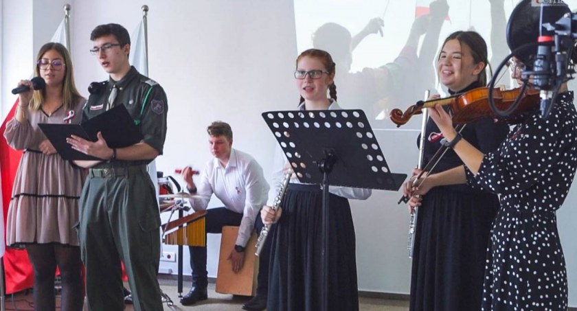 104. rocznica odzyskania niepodległości. Poruszająca uroczystość w „Katoliku”