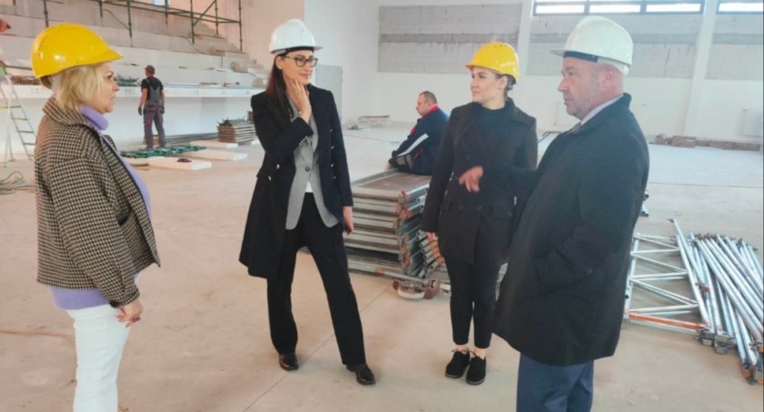 Minister Małgorzata Golińska odwiedziła powiatowe inwestycje