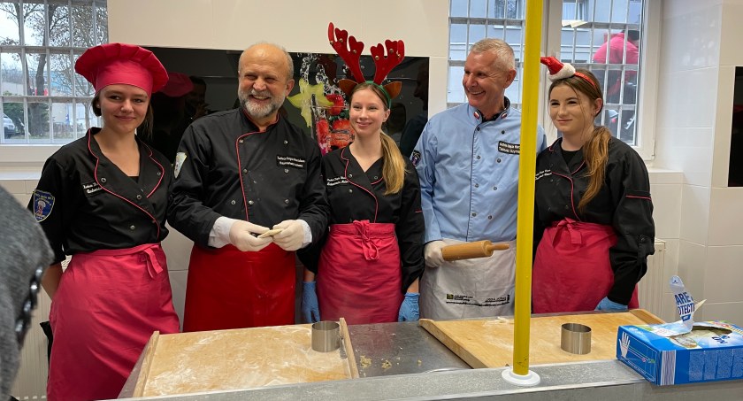 Pyszne pierogi w nowej pracowni ZS nr 2