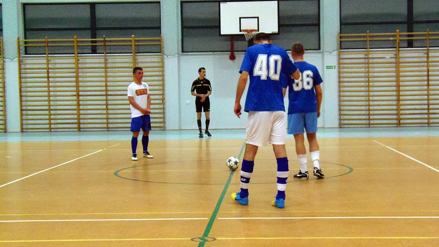 ALHPN: Walkowery w rundzie play off