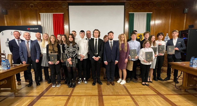 Poznaliśmy stypendystów burmistrza Szczecinka