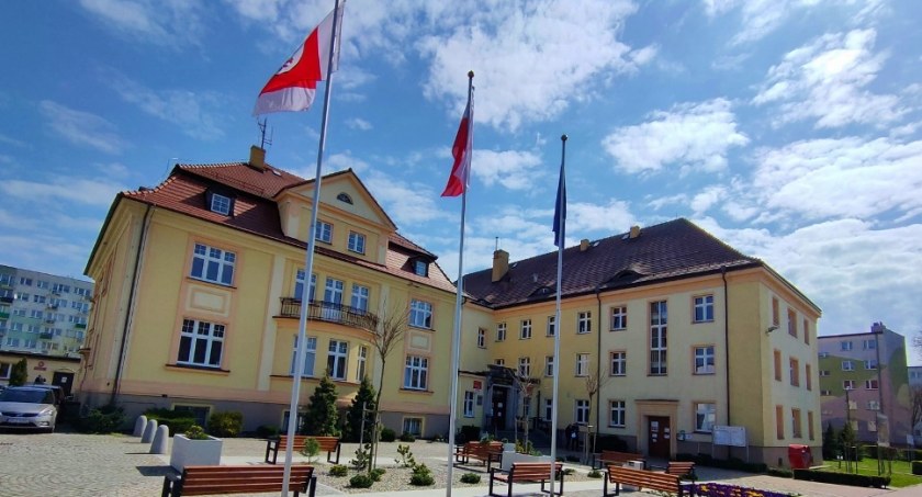 Wyłączają światło, zakręcają grzejniki. Powiat szuka oszczędności