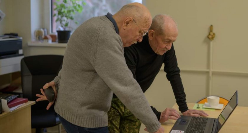 Seniorzy z Bornego Sulinowa już z nowymi laptopami