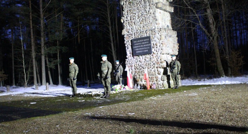 Niemcy zamęczyli i zabili 65 tysięcy ludzi. Pamiętają o tym mieszkańcy Czarnego