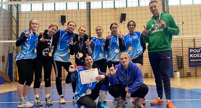 Dziewczyny z I LO na drugim miejscu w finale regionu