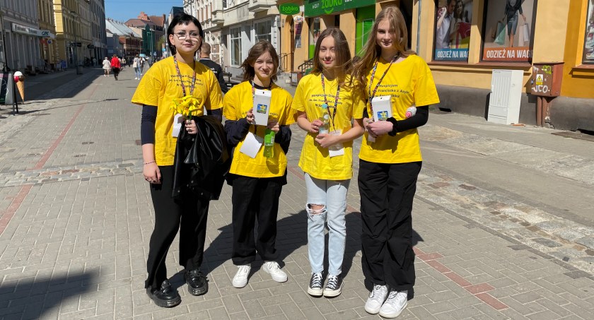 „Pola Nadziei” znowu kwitną w Szczecinku