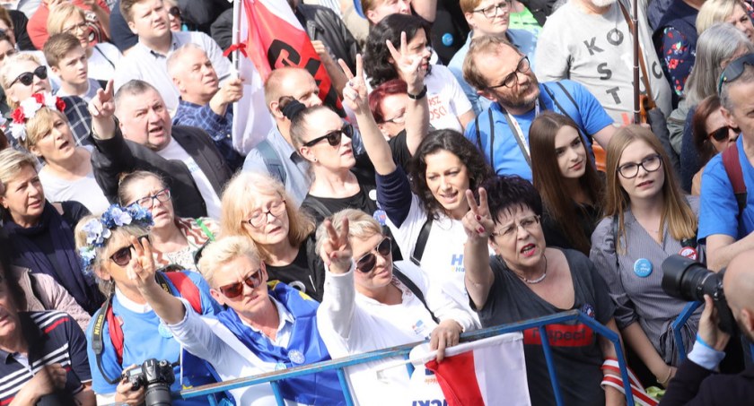 Marsz w Warszawie. Szczecineckie PO się szykuje