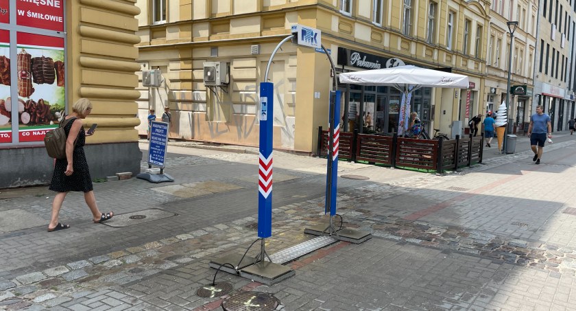 Gorąco? Wejdź w kurtynę!