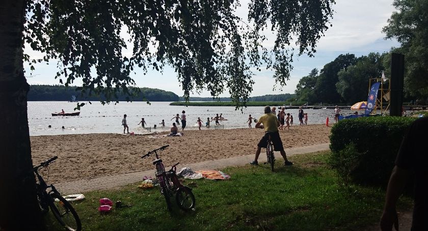 Siedmiolatka sama w wodzie. „Matka poniesie konsekwencje”