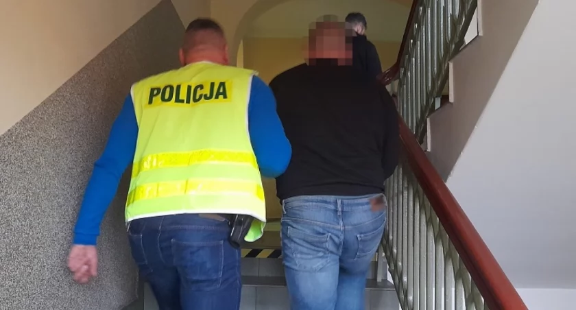 Wpadł, bo.. jechał za wolno. Jak to?