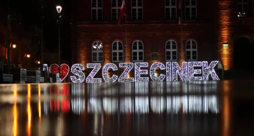 „Kocham Szczecinek”. Nasze cudowności wróciły na plac