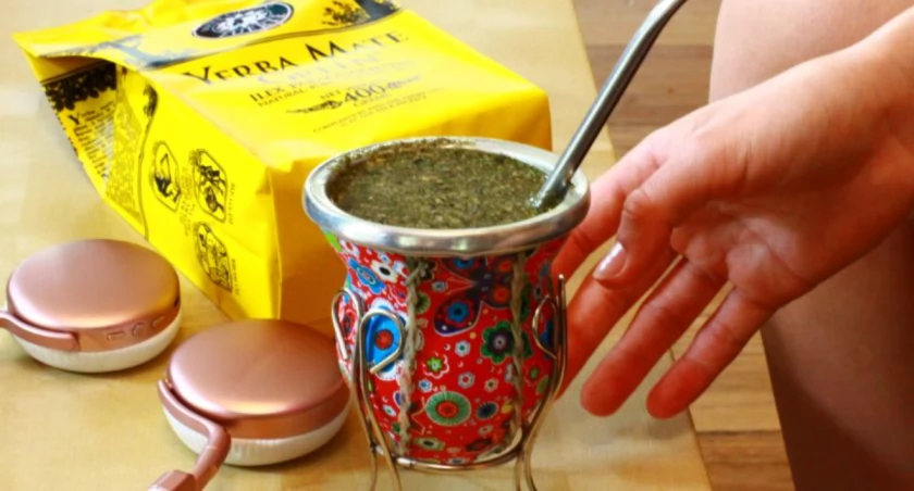 Wakacyjna nowość - yerba mate na stole