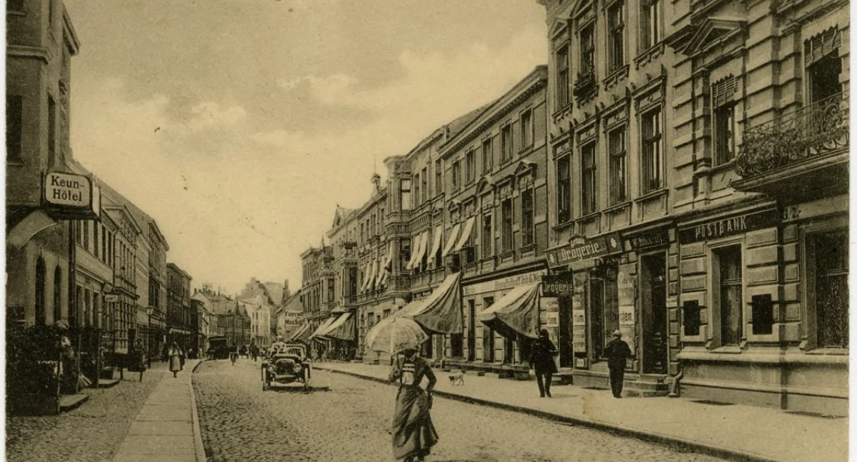Ta ulica 100 lat wygląda tak samo!