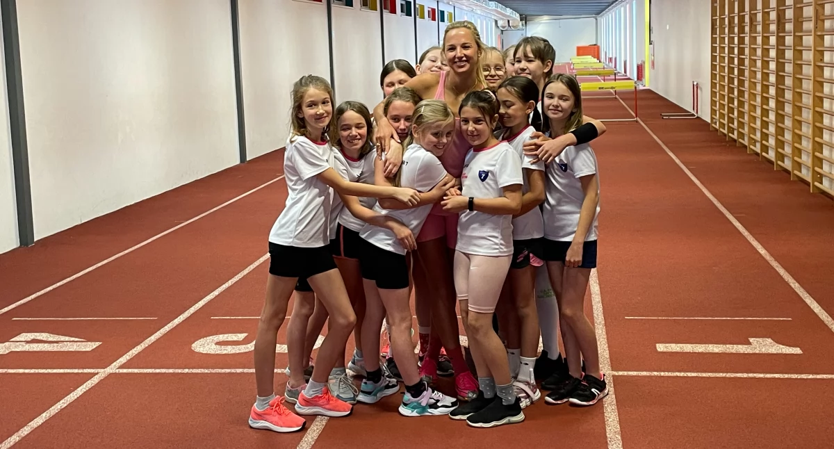 Olimpijka Karolina Kołeczek patronką klasy sportowej w SP 7