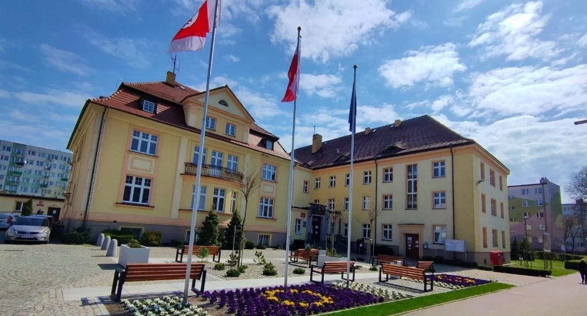Zarząd Powiatu Szczecineckiego zawiadamia: wykaz nieruchomości gruntowej