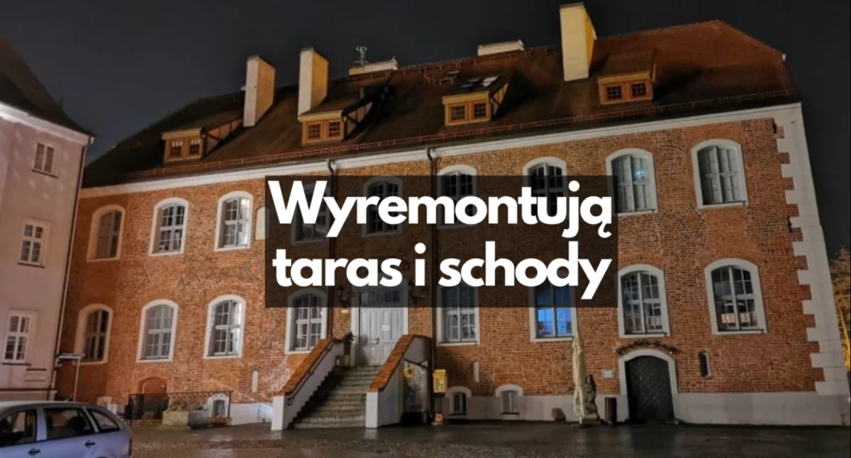 Schody imitujące drewno. Remont schodów i tarasu w Zamku