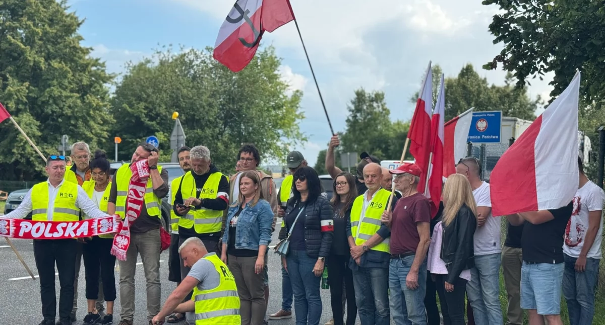 Zawyły syreny na granicy z Niemcami. Ruch Obrony Granic przypomniał o Powstaniu Warszawskim