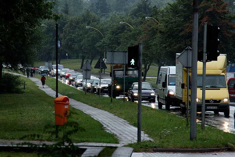 Uwaga – obwodnica zakorkowana 