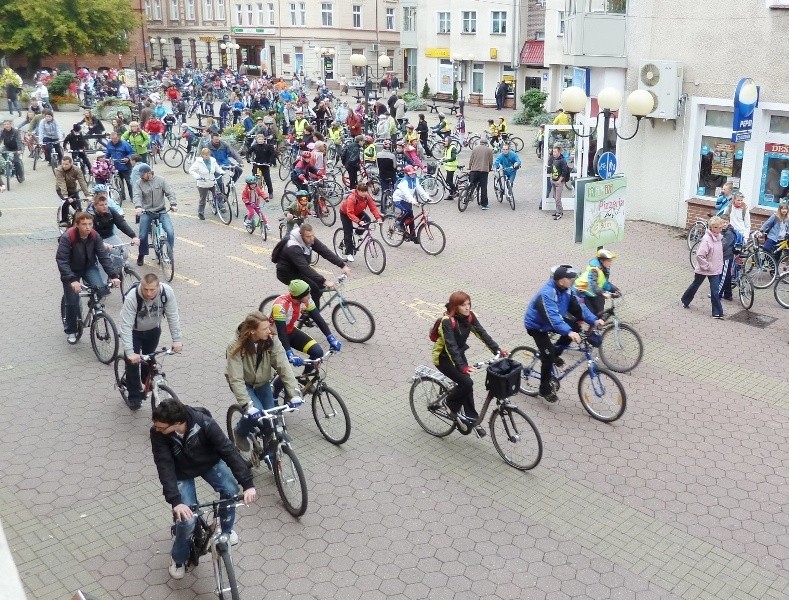 Wielki rajd rowerowy „Naokoło jest wesoło”