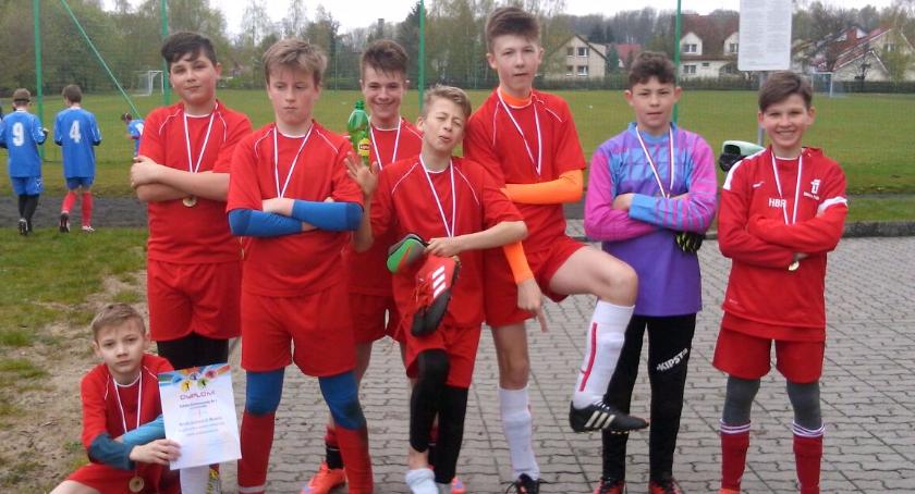 Jedynka najlepsza w mini piłce