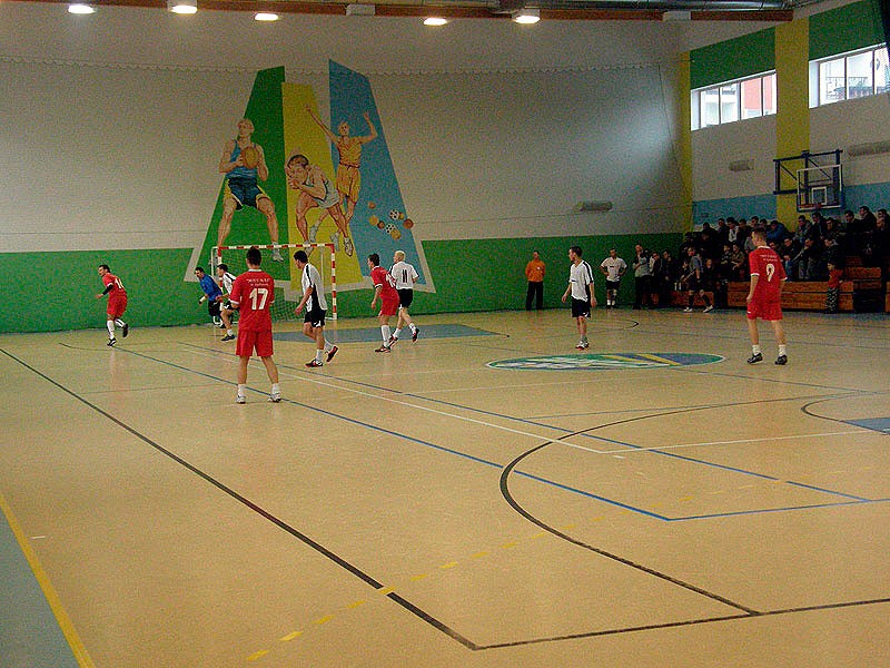 Kronospan wygrał ligę halową „Hallóffka Cup 2010” w Czarnem