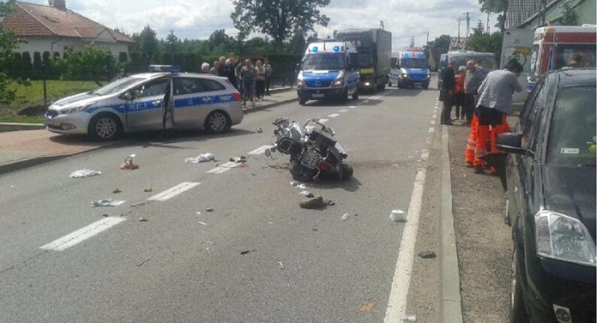 Wypadek motocyklisty w Gwdzie. Grozi mu amputacja