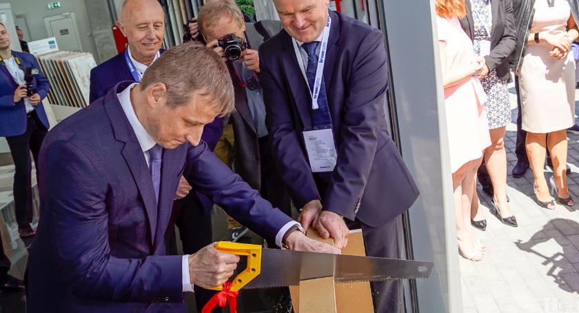 Grześkowiak rozpoczął produkcję w Szczecineckim Klastrze Meblowym