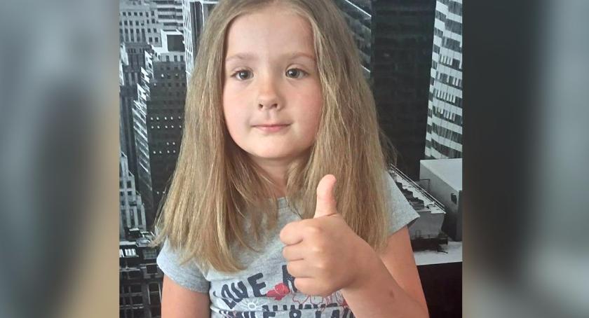 Martynka zmaga się z ciężką chorobą, ale pomaga innym