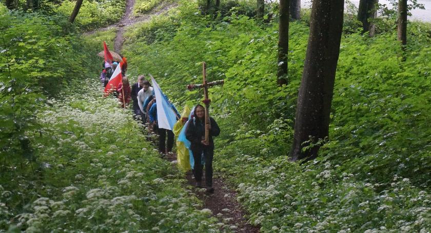 Poszli z Marientronu na Świętą Górę w Polanowie
