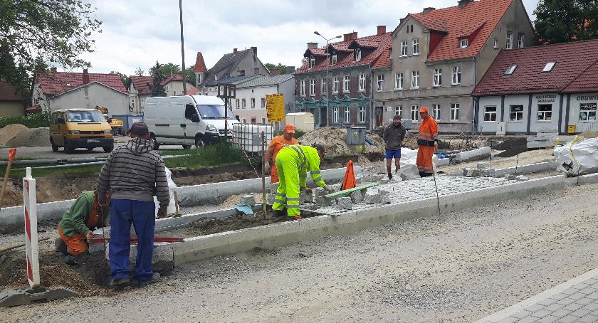 Ulicą Kościuszki, rondem Adamskiego