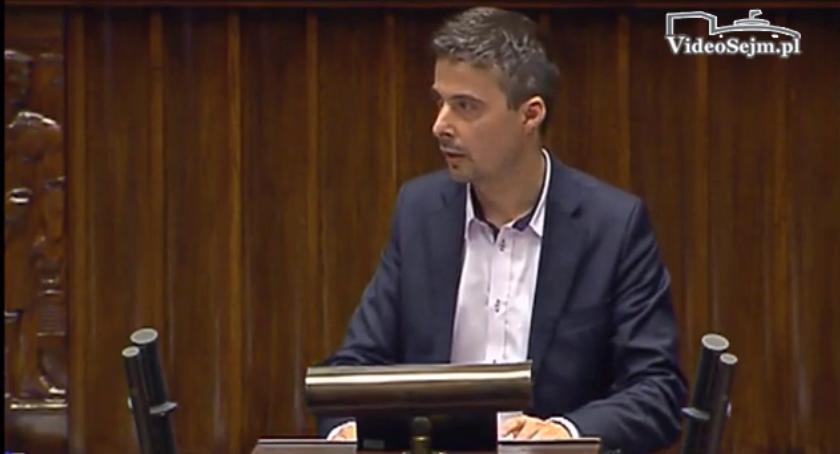 Poseł Lubczyk: Opłata drogowa jest na pokrycie 500 plus. Brakuje 10 miliardów