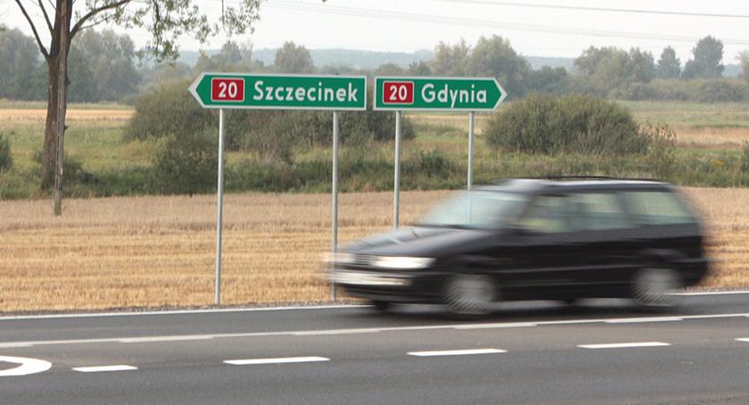123 km/h przez wieś. Kolejny stracił prawko w Marcelinie