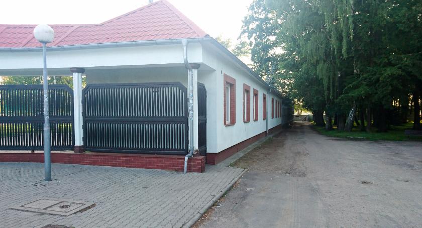 Budowa hotelu Kronospanu: Szatnie na stadionie w Szczecinku trzeba 