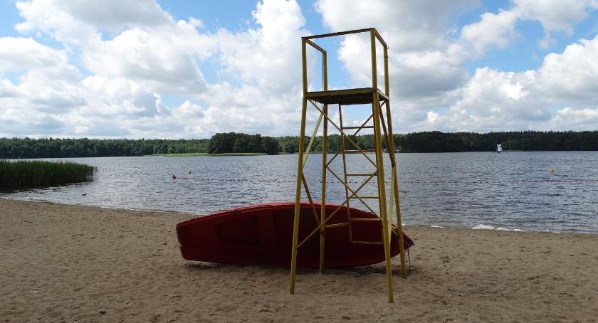 Aktualizacja: Woda na plaży wojskowej już zdatna do pływania