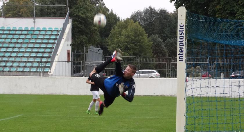 MKP przegrał z Jeziorakiem
