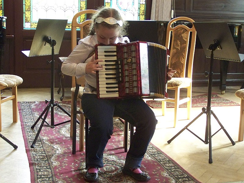 Gra na „wstydzie” to nie wstyd. Koncert w szkole muzycznej (+audio)