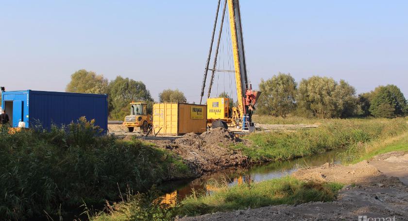 Raport z budowy obwodnicy Szczecinka. Kolejny most na Niezdobnej