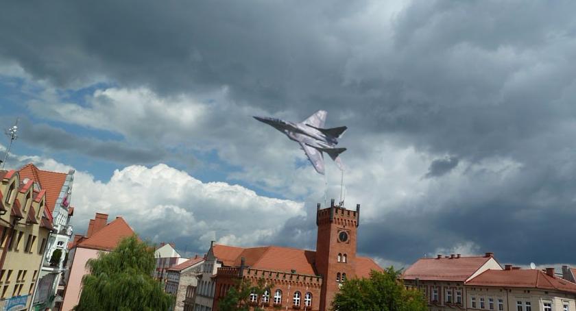Nad Szczecinkiem coś huczało, ale nie wiadomo co