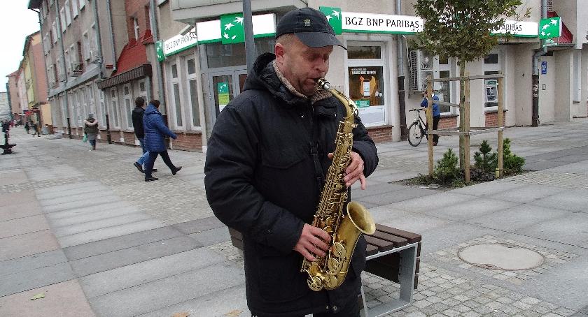 Muzyka w centrum Szczecinka na żywo nie tylko latem