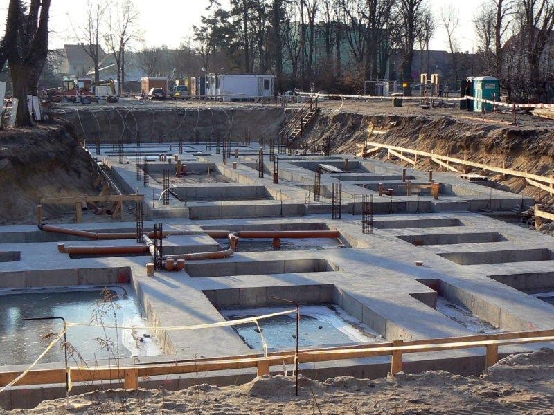 Nowa komenda policji: Pieniądze są, prace planowo