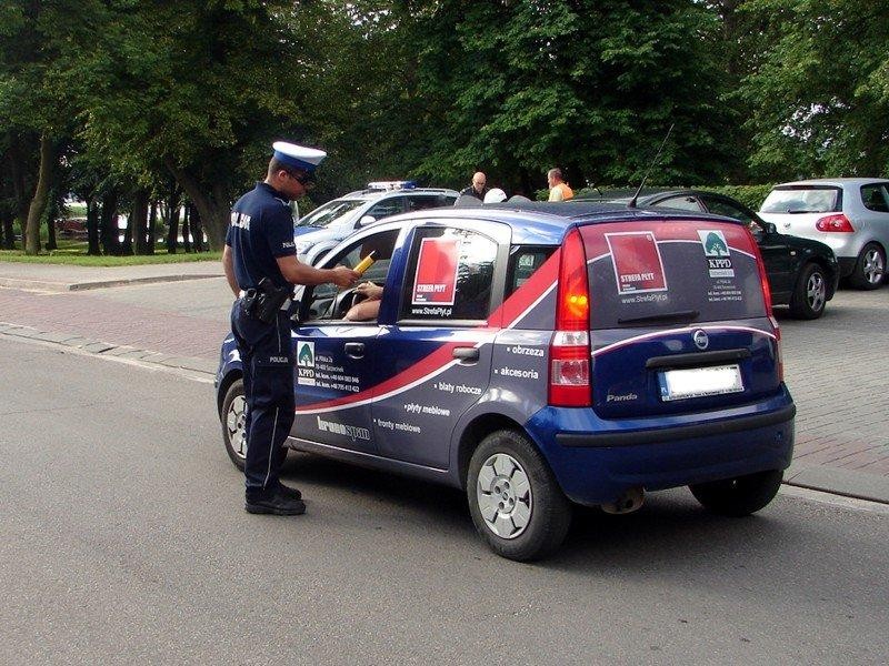 Dwóch pijanych za kierownicą - policyjna akcja 