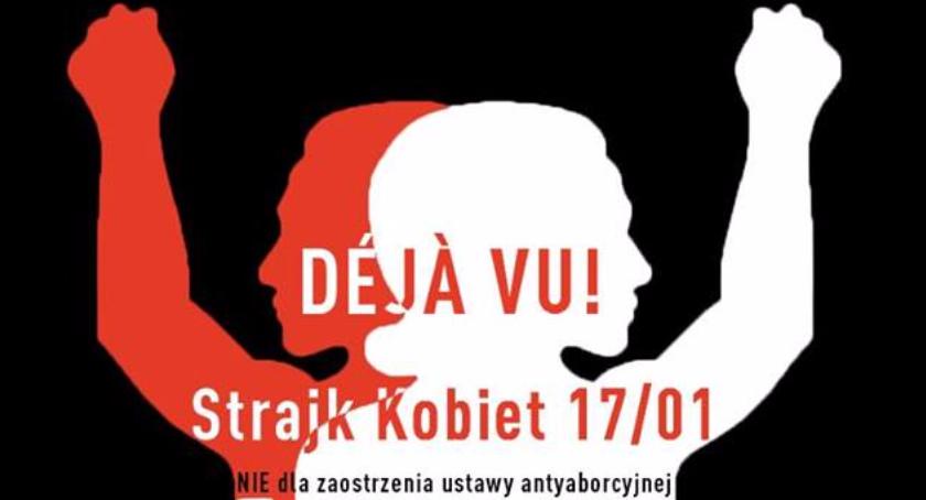Nie składają parasolek i w Szczecinku będą protestować