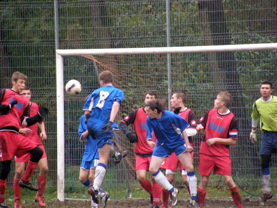   Juniorskie  derby