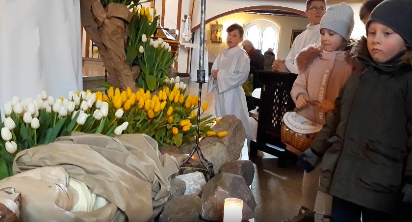 Wielka Sobota w Szczecinku, czyli święcenie pokarmów i czuwanie przy Grobie Pańskim