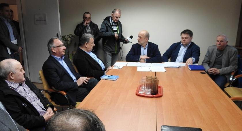 Strajk w PKS w Szczecinku odwołany. Pracownicy wstępnie porozumieli się z zarządem